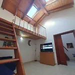 Stylish Loft Trivano 2 Beds/2 Bath بيت للعطل كالياري