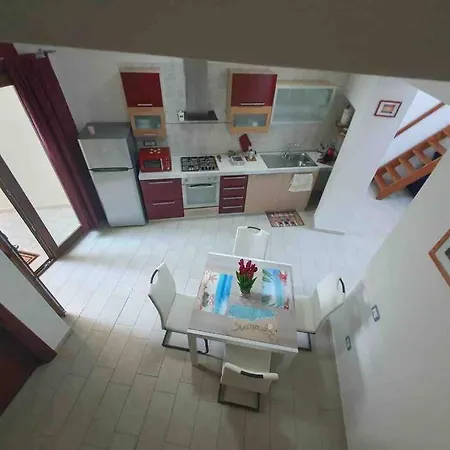 Stylish Loft Trivano 2 Beds/2 Bath Tatil Evi