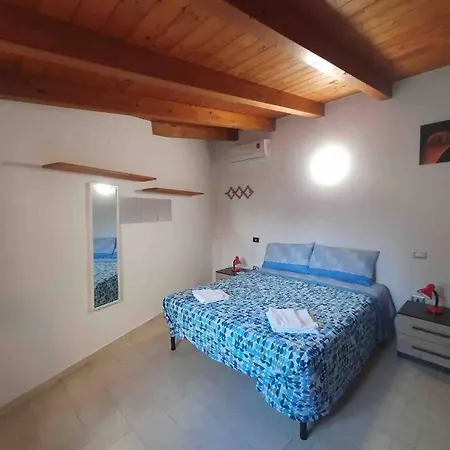 Stylish Loft Trivano 2 Beds/2 Bath Cagliari
